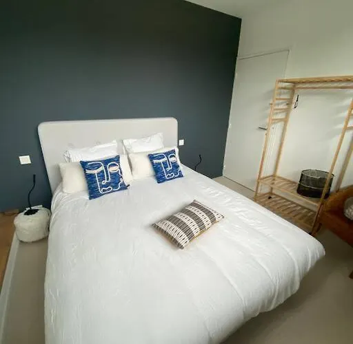 Maison D'architecte Decoree Avec Soin *